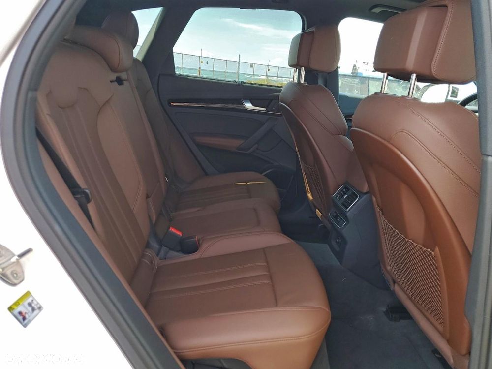 Audi Q5 45 TFSI quattro S tronic sport - 10