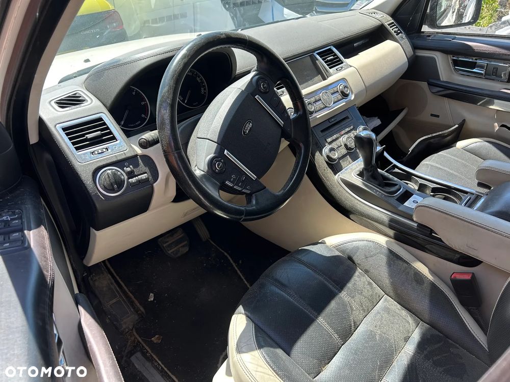 Land Rover Range Rover Sport TDV6 Autobiography - 3