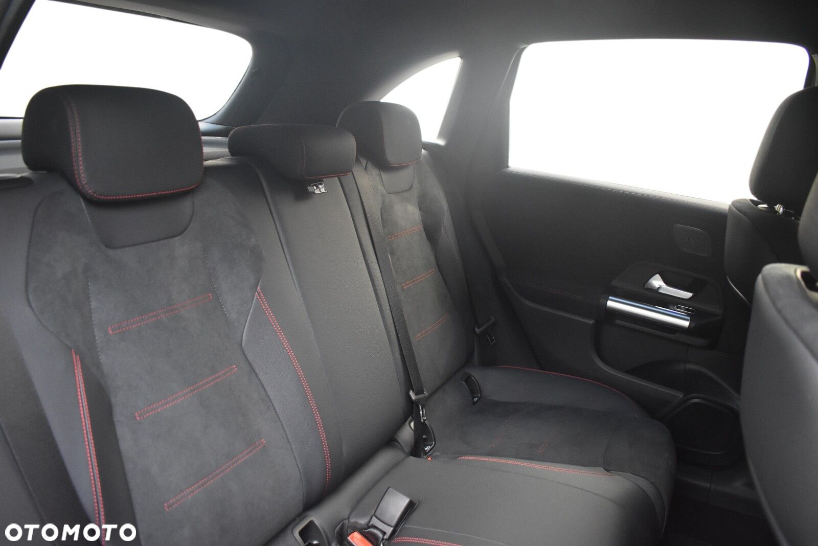 Mercedes-Benz Klasa B 200 d AMG Line 8G-DCT - 9