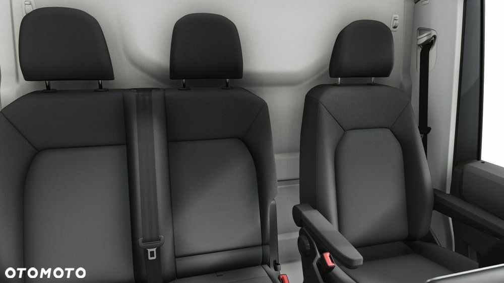 Volkswagen Crafter FURGON 3.640 35 2.0 TDI 130 kW AUTOMAT 8-G - 10