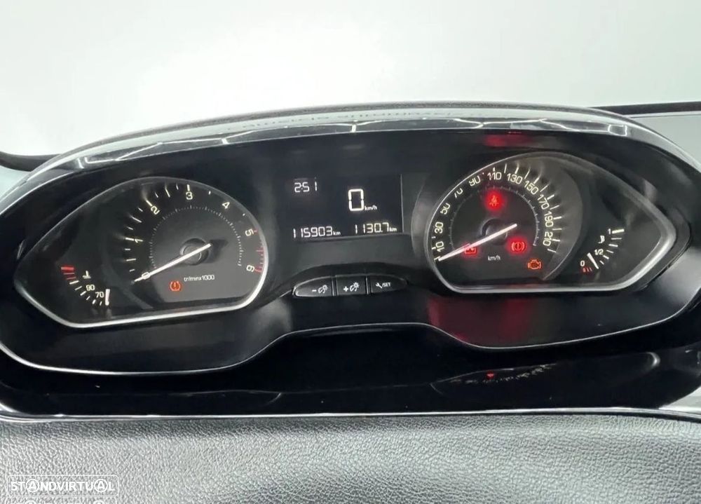 Peugeot 208 1.6 BlueHDi Active - 15