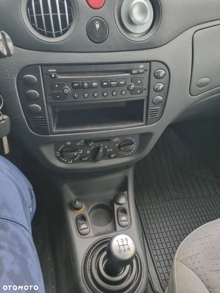 Citroën C3 1.1 Advance - 6