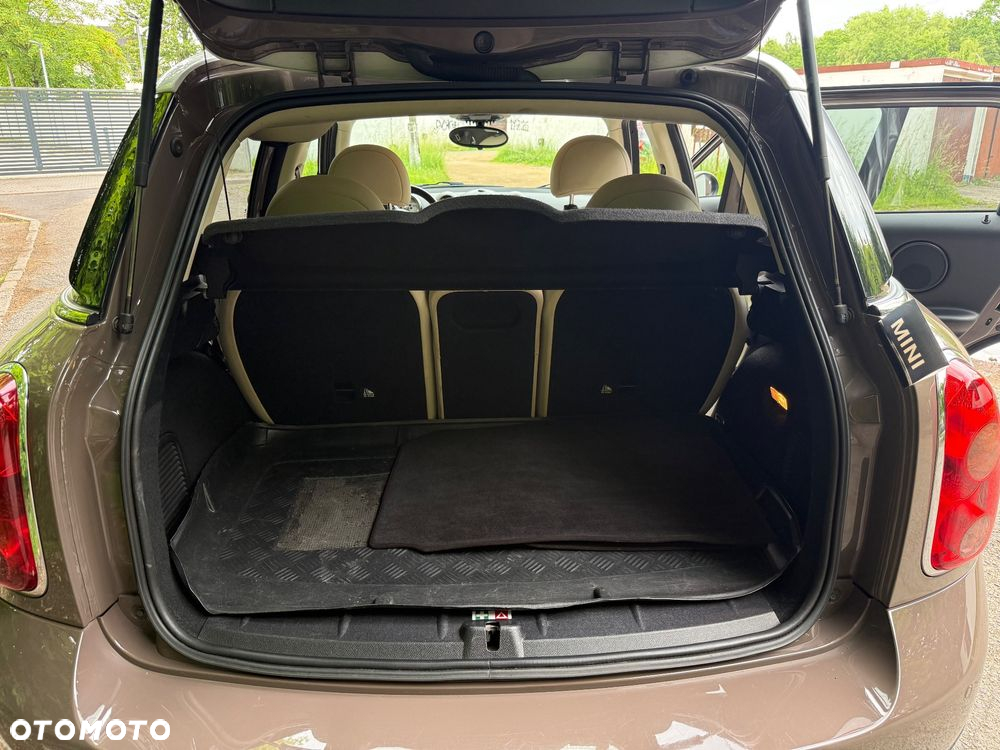 MINI Countryman Cooper D ALL4 - 19