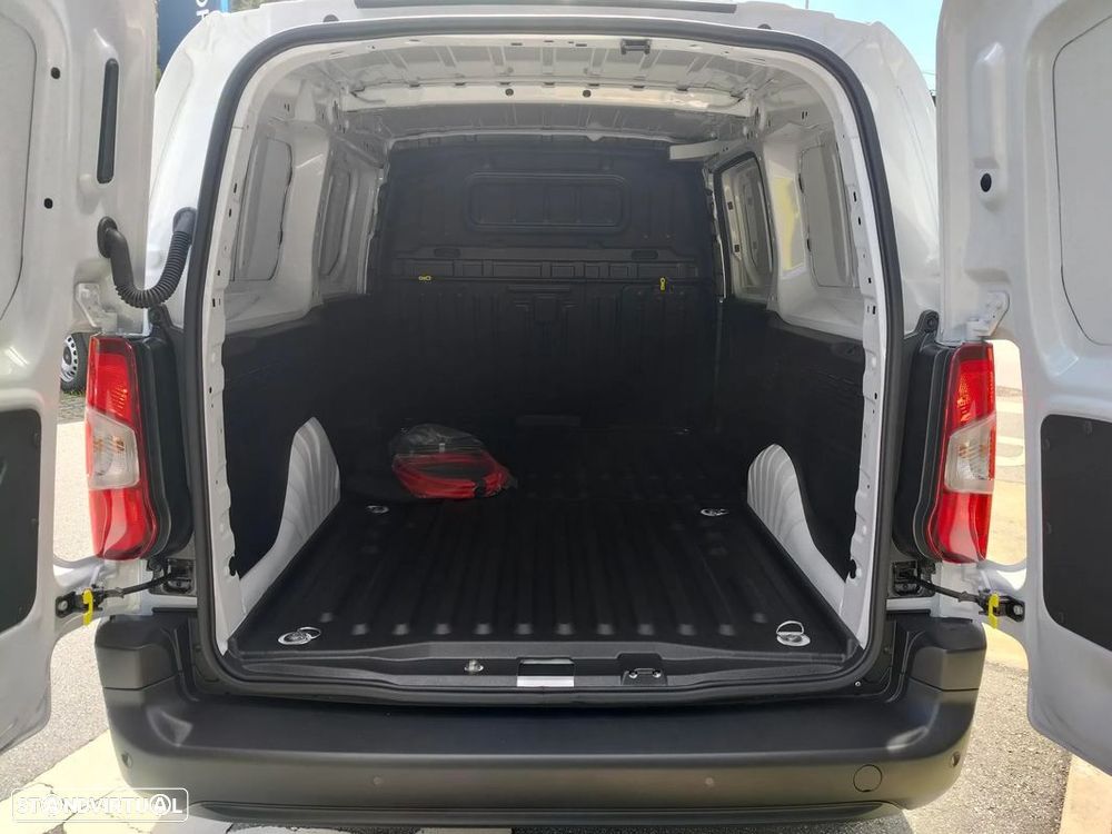 Peugeot e-Partner Standard 50kWh - 11