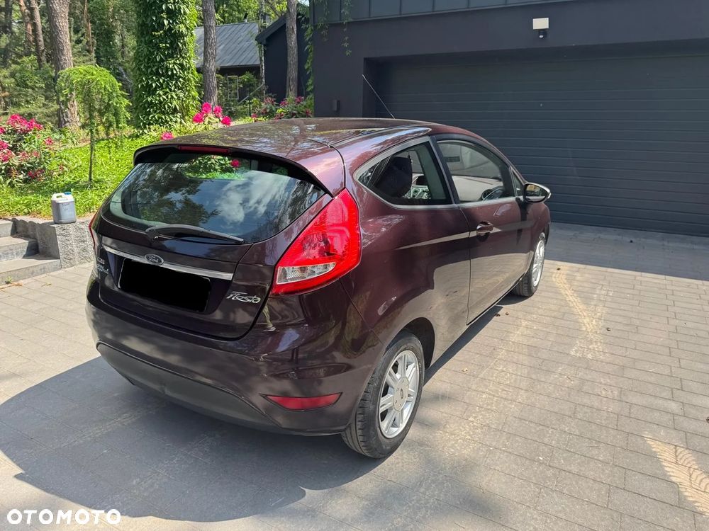 Ford Fiesta 1.6 TDCi DPF Ghia - 2