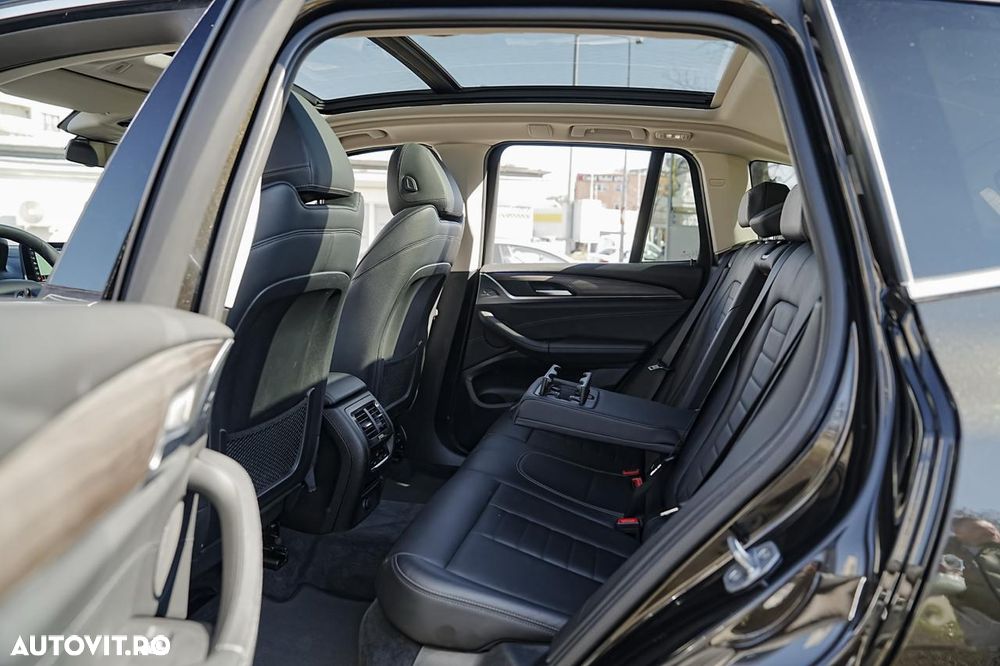 BMW X3 xDrive30i AT xLine - 19