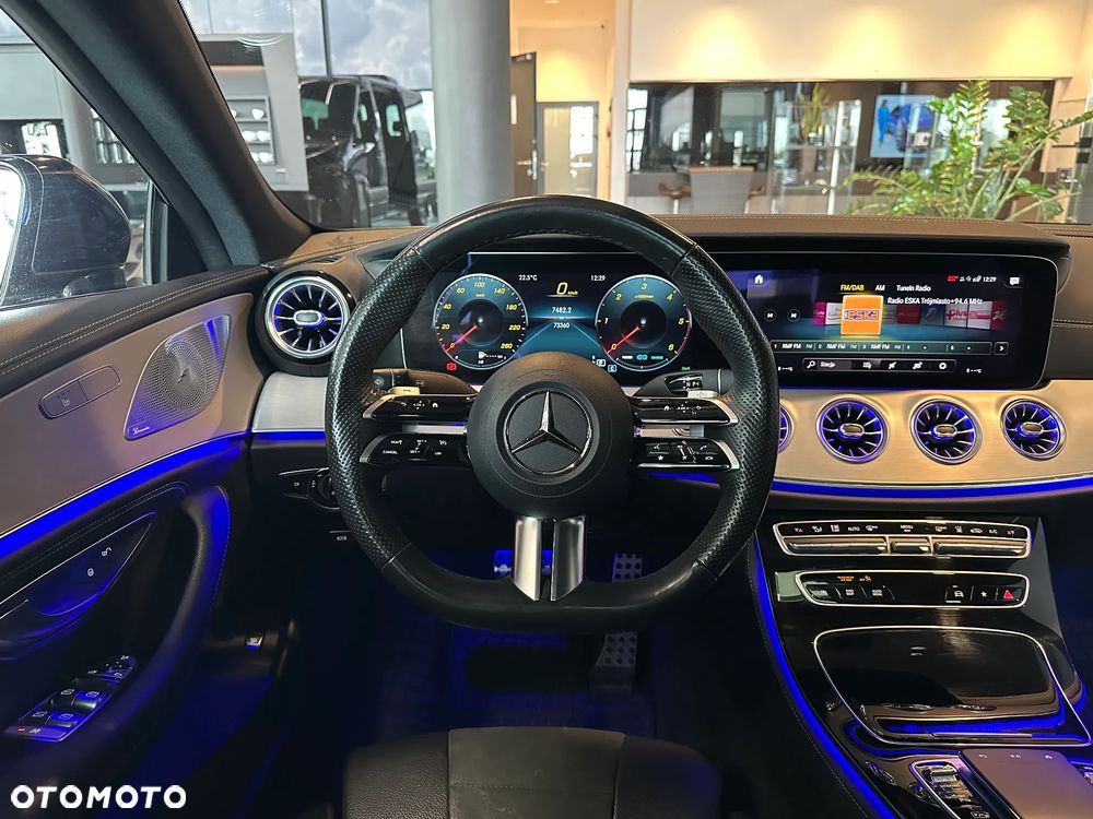 Mercedes-Benz CLS 300 d 4-Matic AMG - 8
