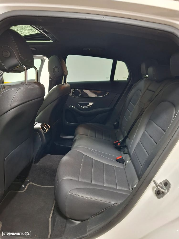 Mercedes-Benz GLC 300 de Coupe 4Matic 9G-TRONIC AMG Line - 16