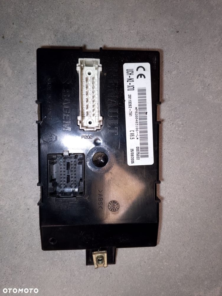 Renault Master II  Opel Movano  Moduł UCH / sterownik komfortu / central body control unit /  BSI, BCM SAGEM UCH-N2-X70 | P8200483186 00075022 28113262-7A1 !!! GWARANCJA!! - 1