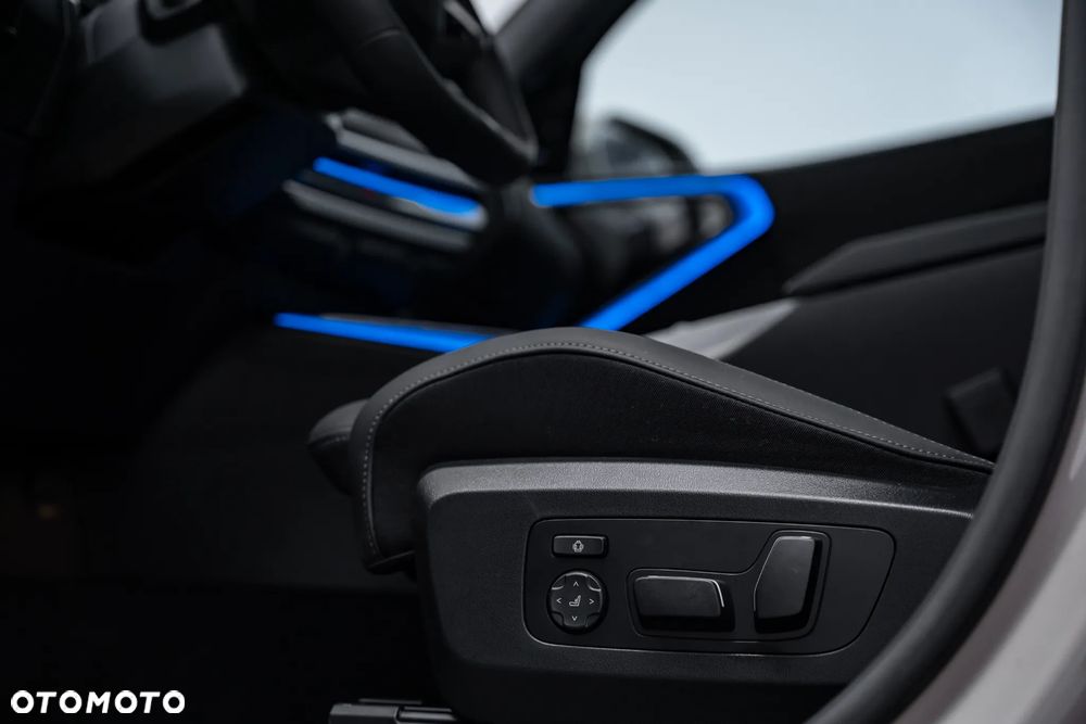 BMW X3 xDrive20d mHEV - 19