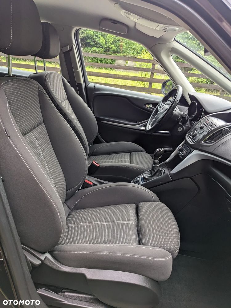Opel Zafira Tourer 2.0 CDTI Edition - 23