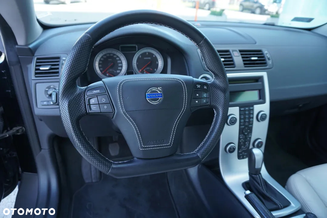 Volvo C70 D3 Summum - 25