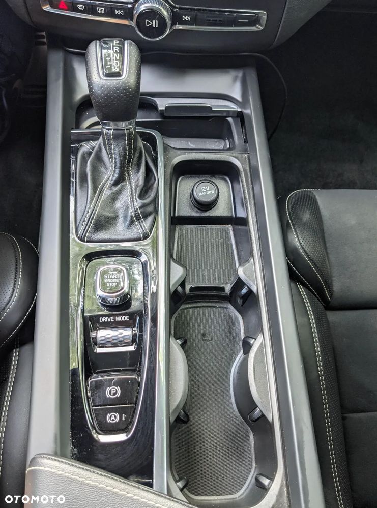 Volvo XC 60 T5 Geartronic RDesign - 22