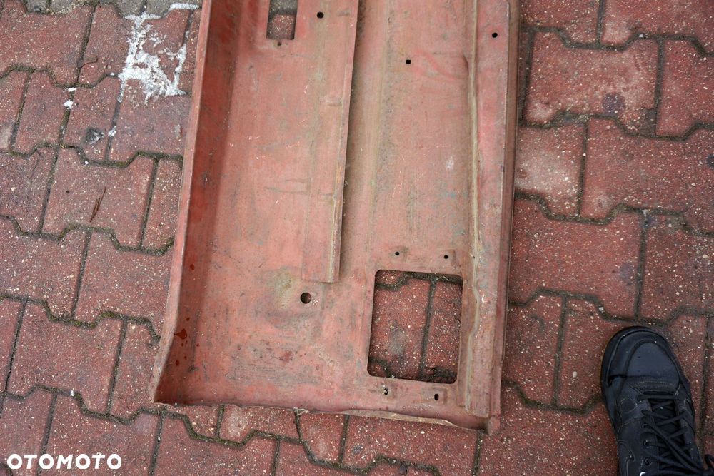 ĆWIARTKA PAS TYLNY 125P   FIAT - 11