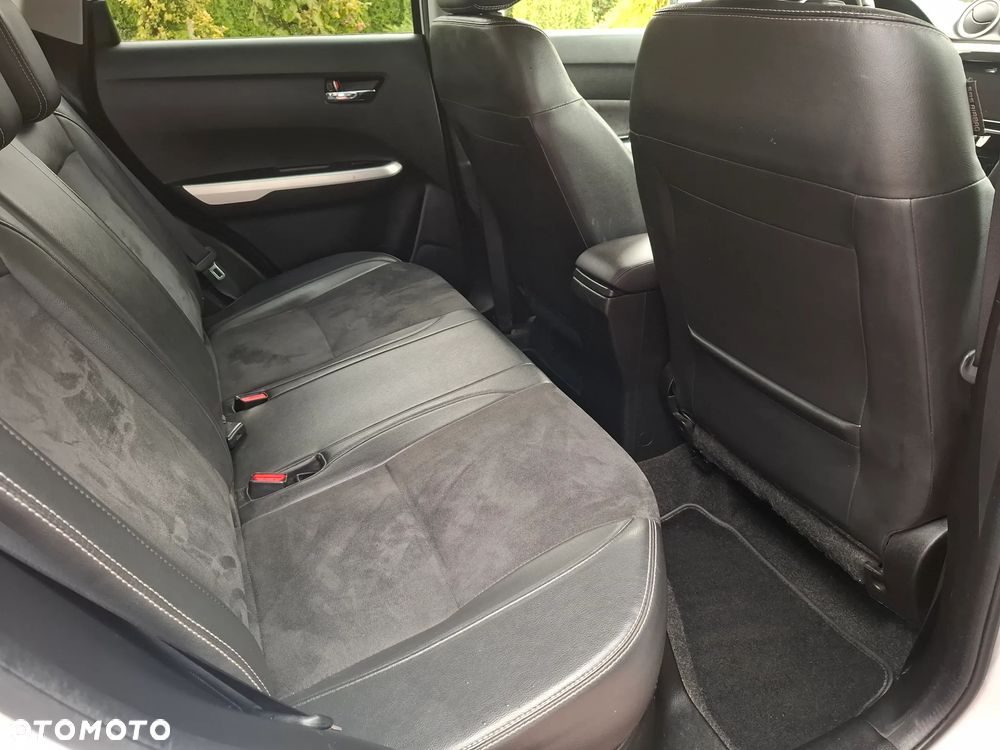 Suzuki Vitara 1.6 DDiS (4x4) Allgrip Comfort+ - 14