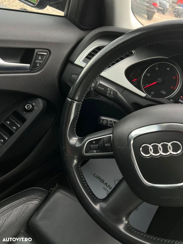 Audi A4 Avant 2.0 TDI DPF multitronic Ambition - 12