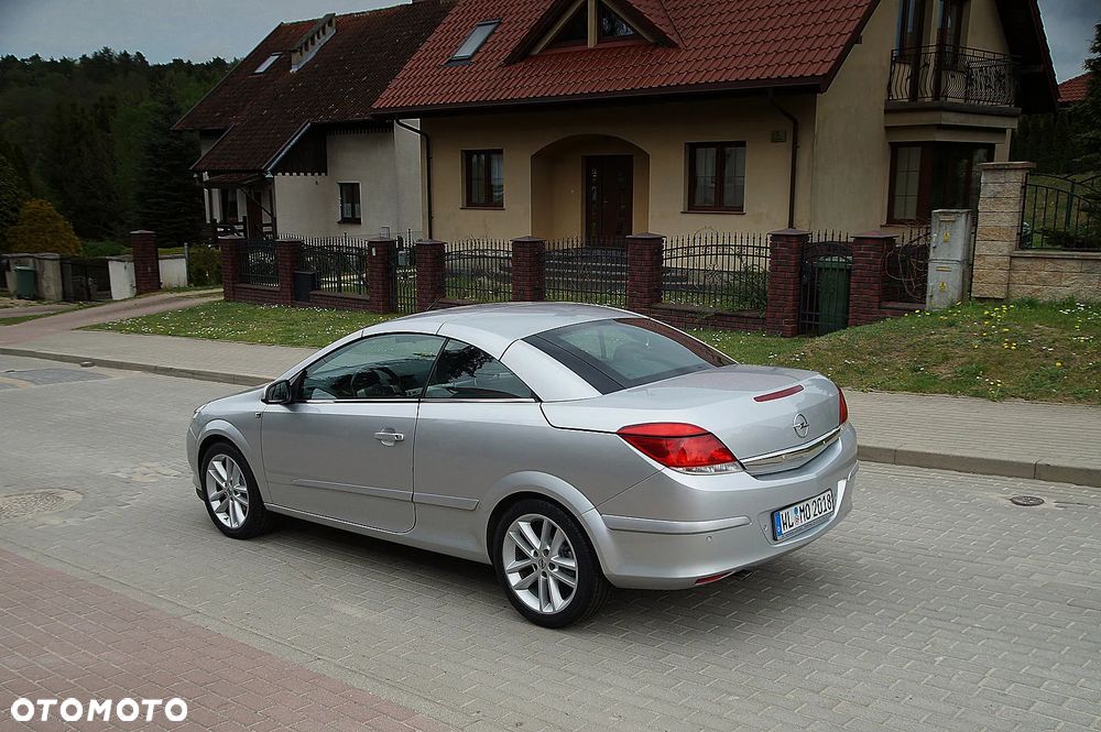 Opel Astra 1.6 Edition - 17