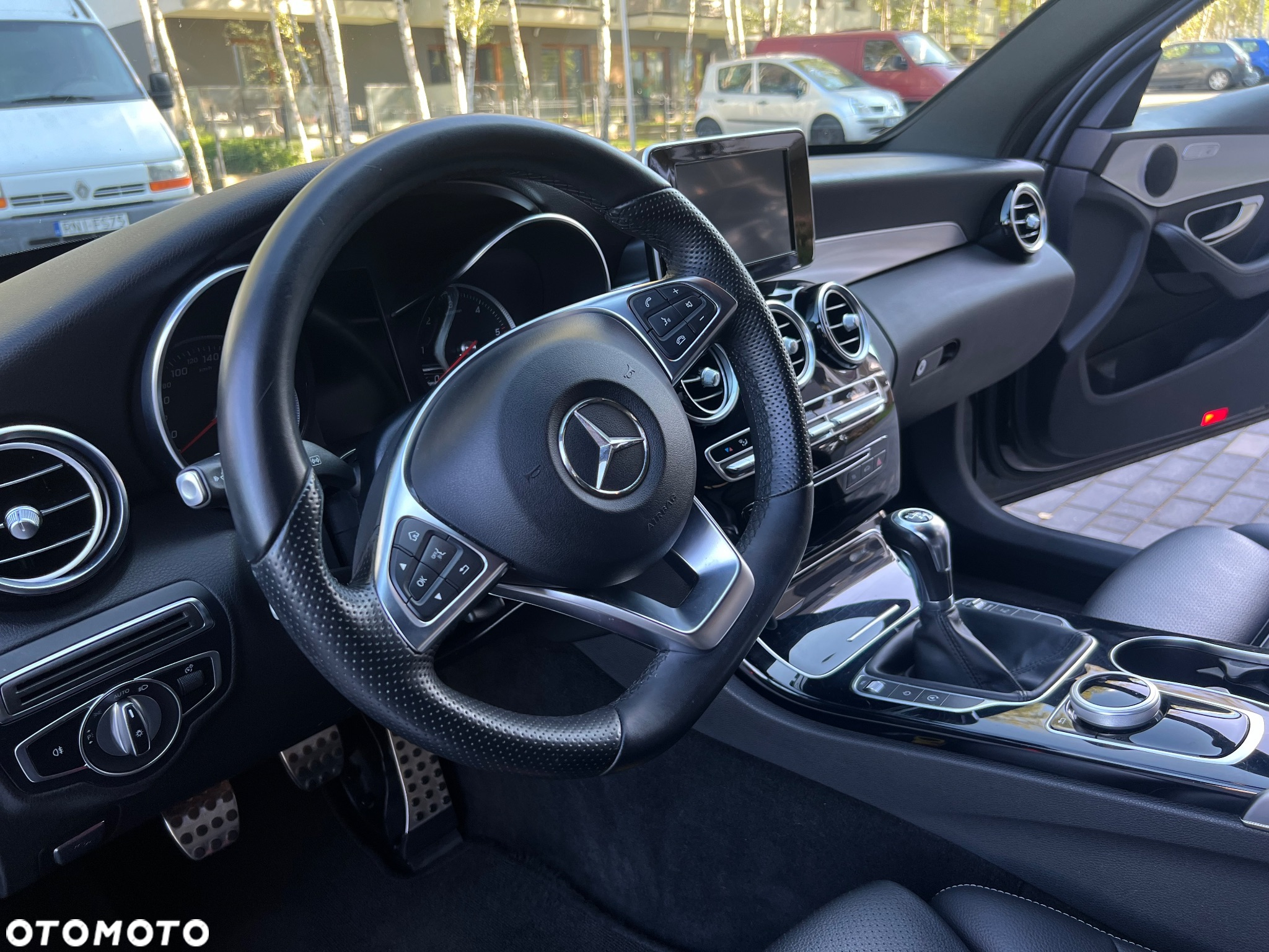 Mercedes-Benz Klasa C 180 (BlueTEC) d T AMG Line - 26
