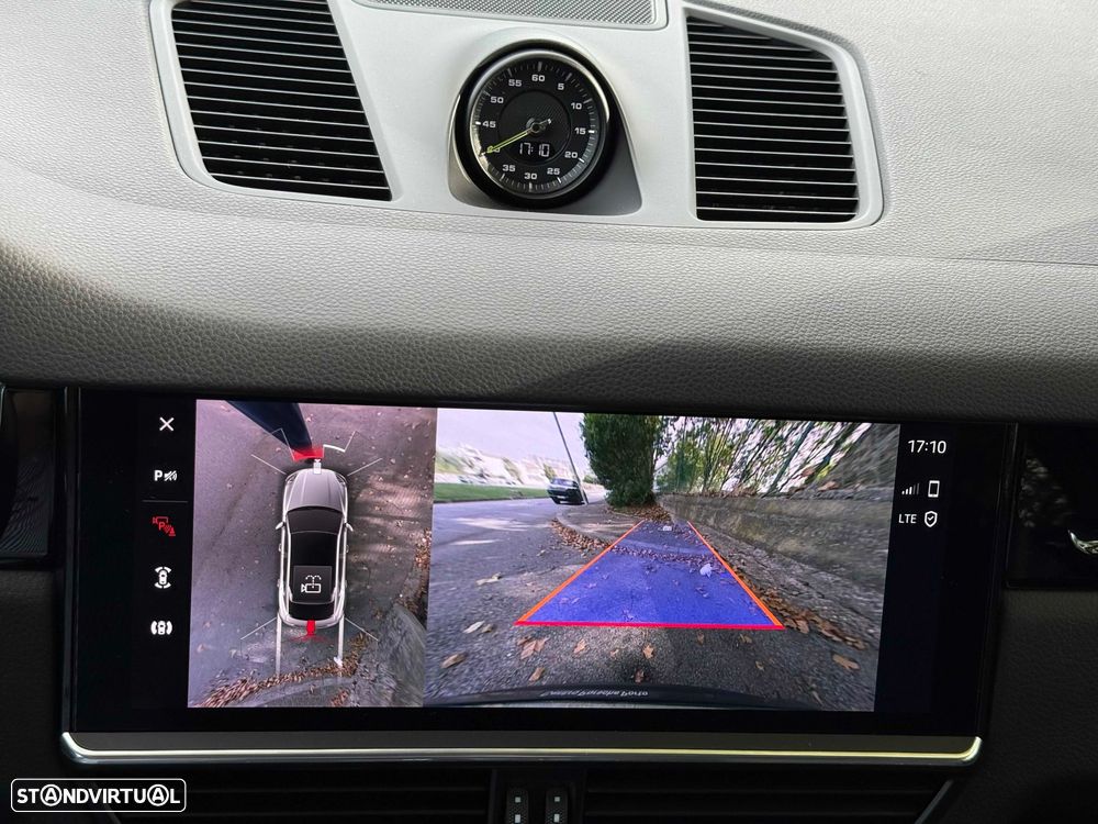 Porsche Cayenne Coupé E-Hybrid - 12