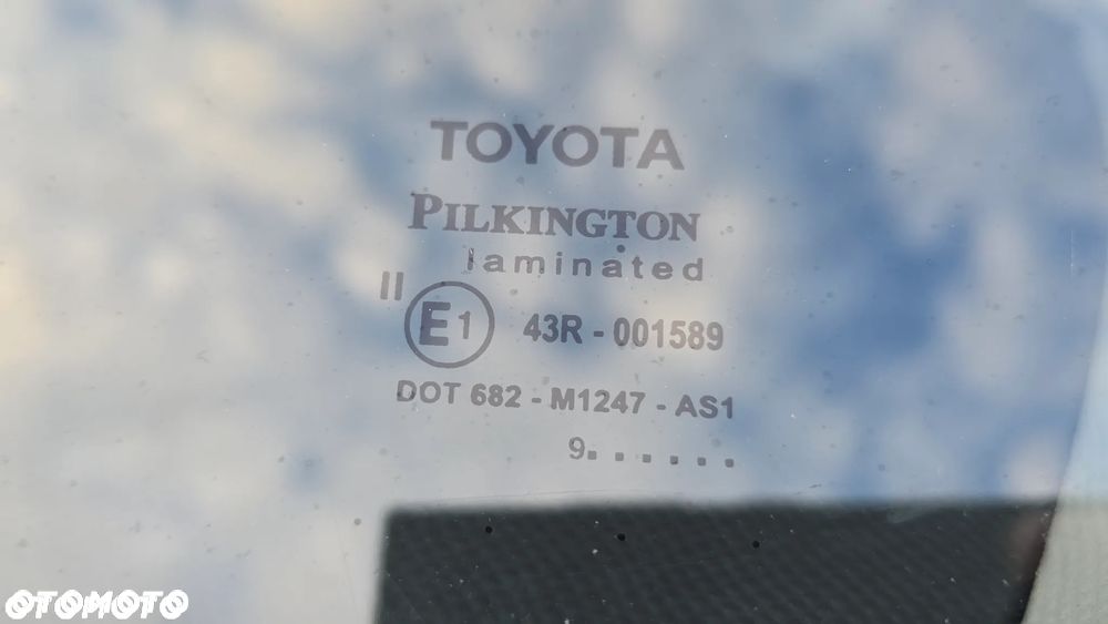 Toyota Yaris - 30