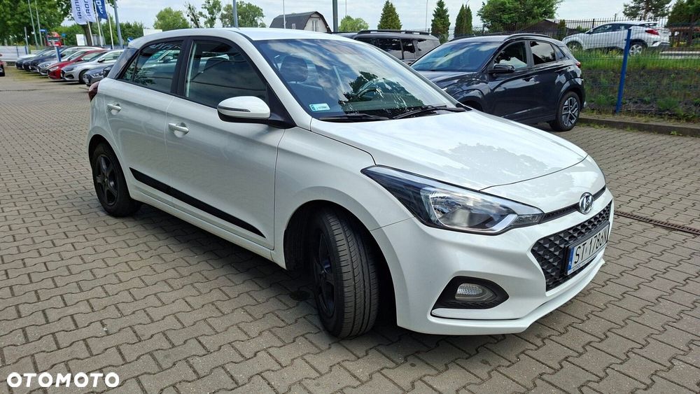Hyundai i20 - 3