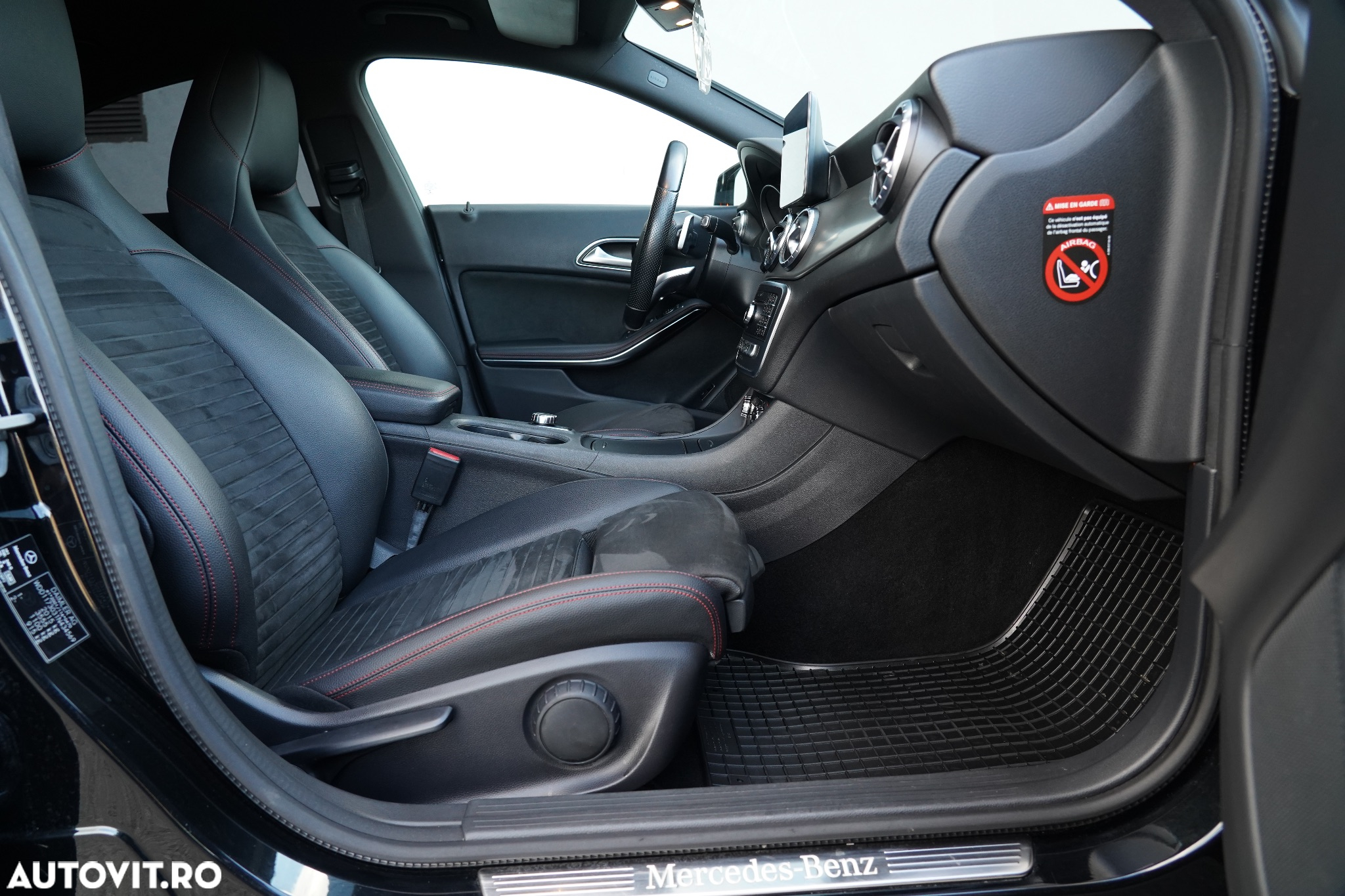 Mercedes-Benz CLA 220 d 7G-DCT AMG Line - 15