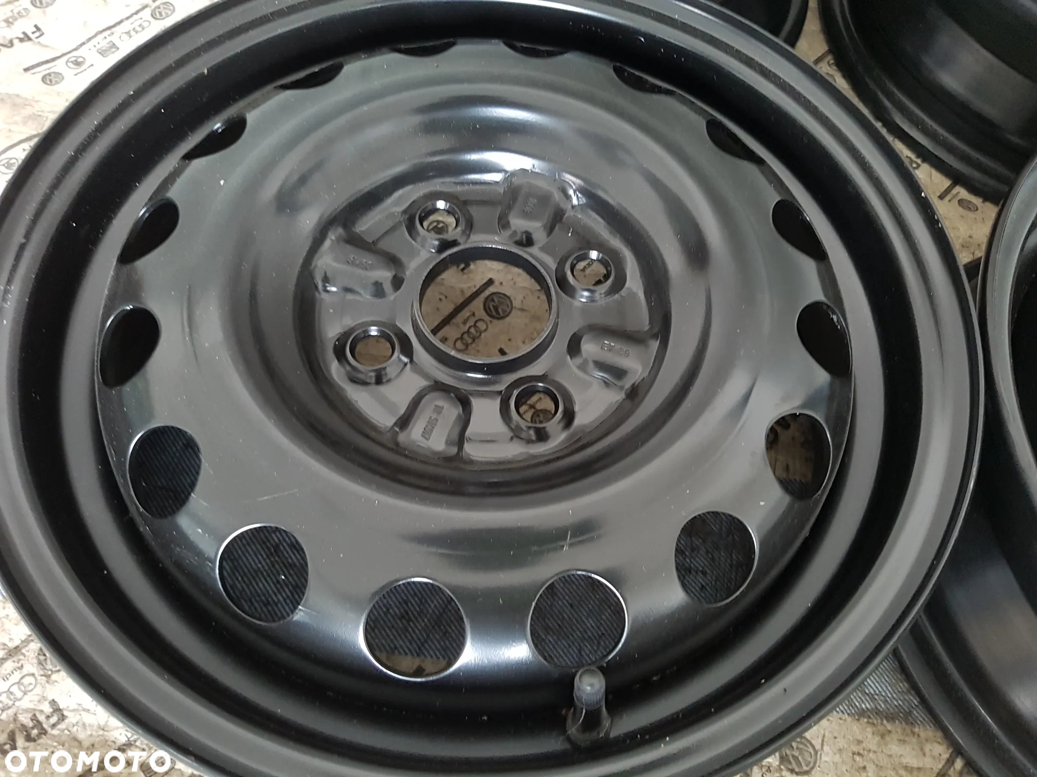 NOWE FELGI STALOWE CITROEN C1 TOYOTA AYGO PEUGOT 1008 4,5JX14  4X100 ET39 - 10