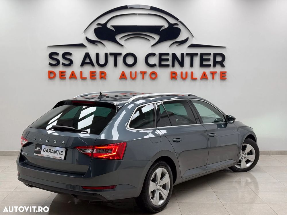 Skoda Superb 2.0 TDI DSG Style - 4