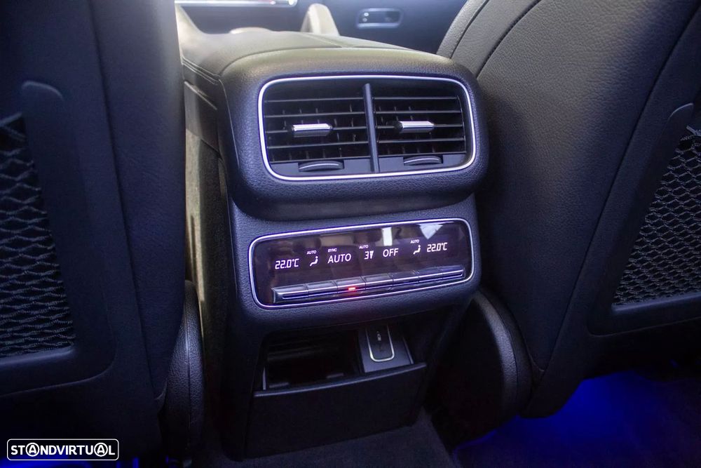Mercedes-Benz GLE 300 d 4Matic - 21