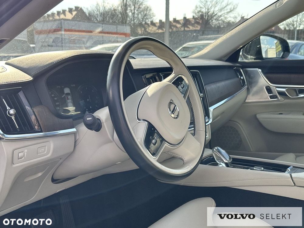 Volvo S90 - 12