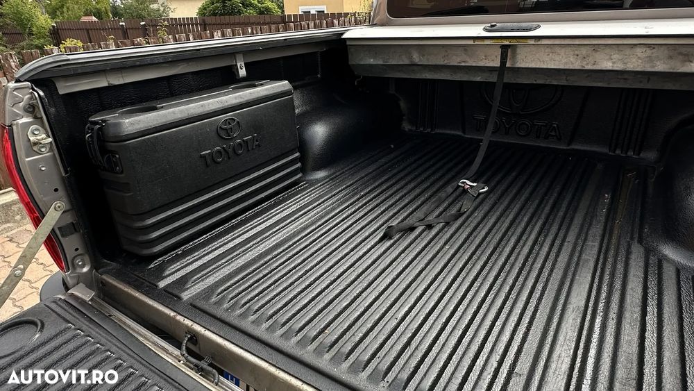 Toyota Hilux 4x4 Double Cab Executive - 21