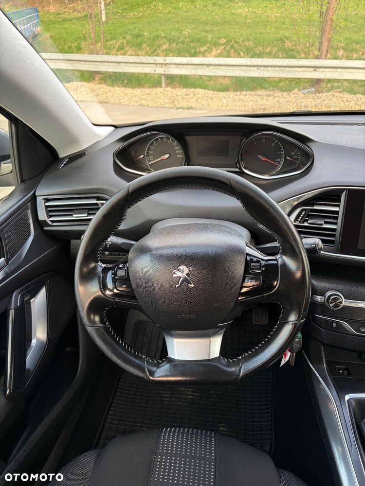 Peugeot 308 1.6 BlueHDi Active S&S - 11
