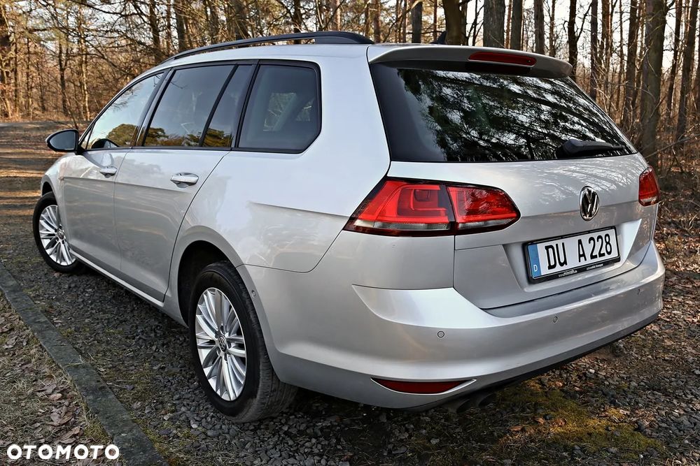 Volkswagen Golf Variant 2.0 TDI 4Motion BlueMotion Technology Cup - 24