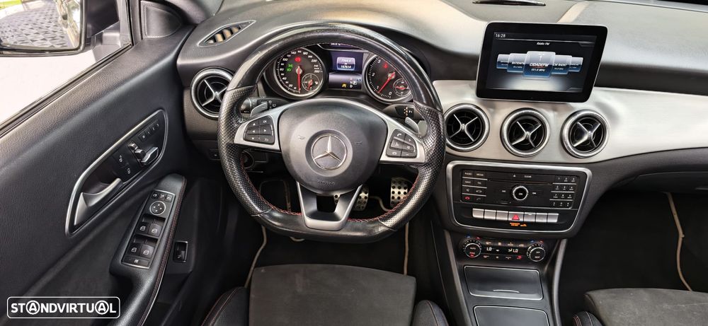 Mercedes-Benz CLA 220 d 4Matic 7G-DCT AMG Line - 36