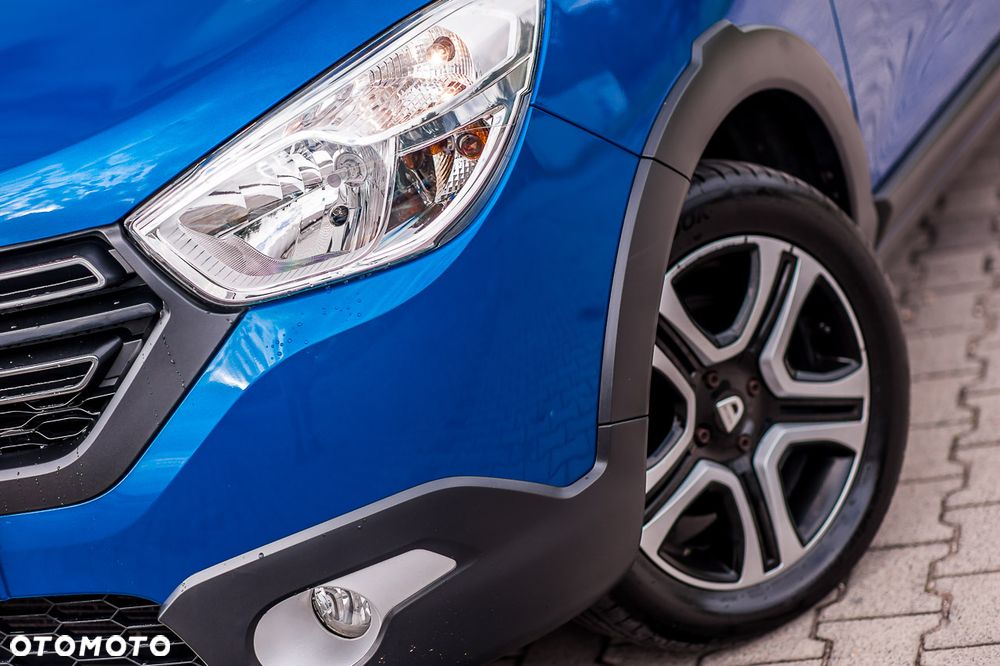 Dacia Dokker TCe 115 Stepway Celebration - 15