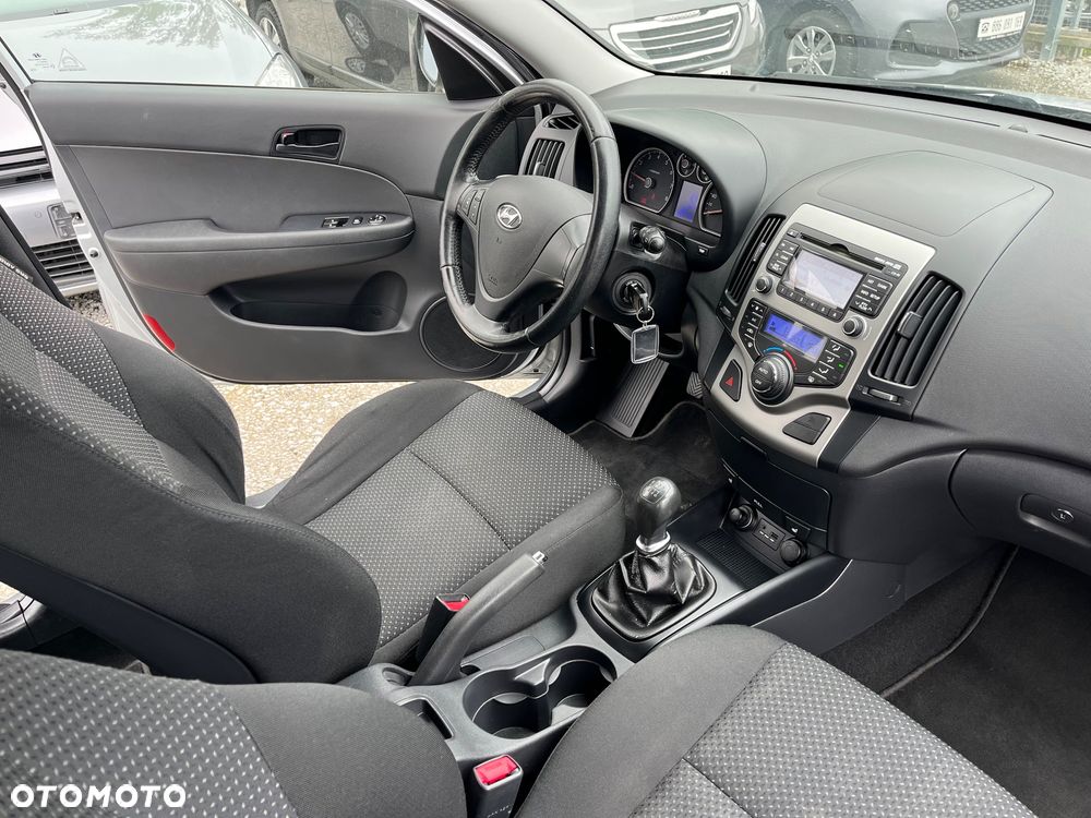 Hyundai i30 1.6 blue Comfort - 7