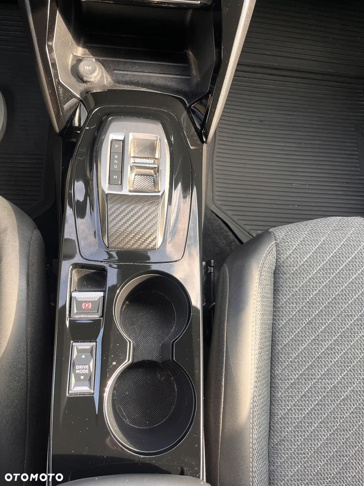 Peugeot 2008 1.2 PureTech Allure S&S EAT8 - 14