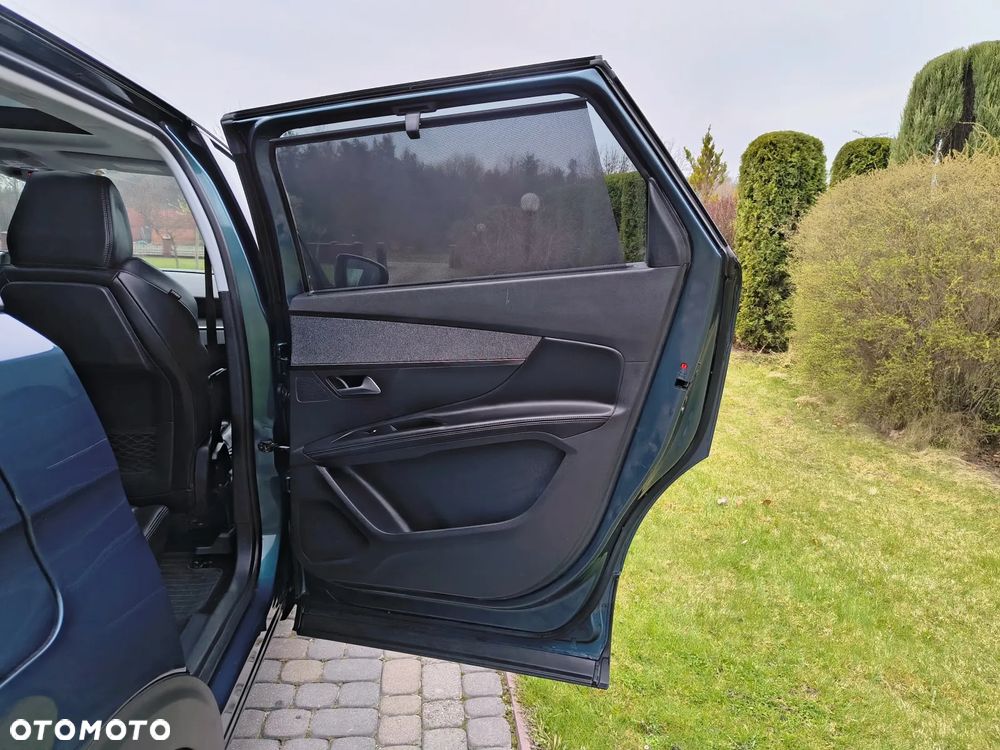 Peugeot 5008 - 22