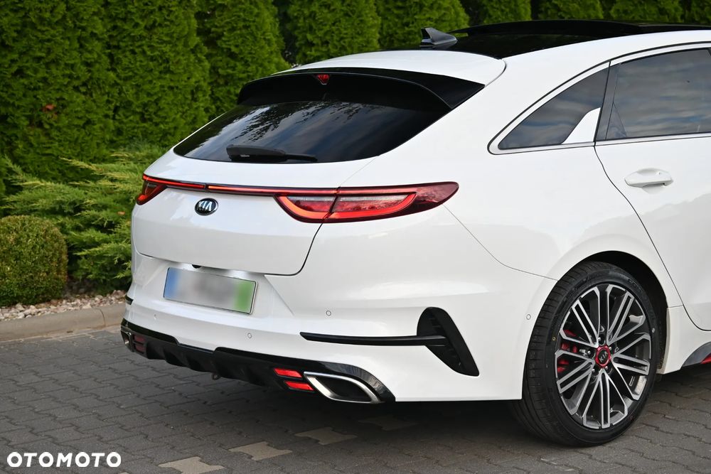 Kia ProCeed 1.6 T-GDI DCT7 OPF GT - 14