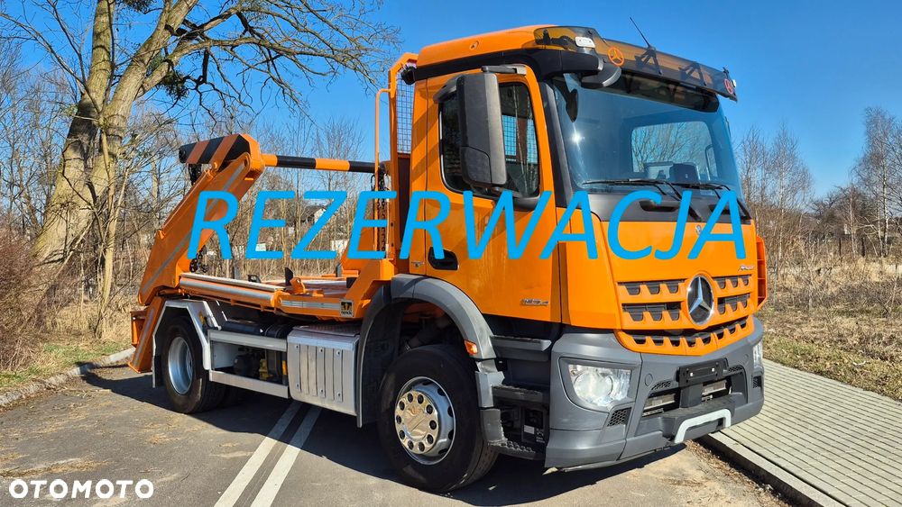 Mercedes-Benz AROCS 1827 - 1