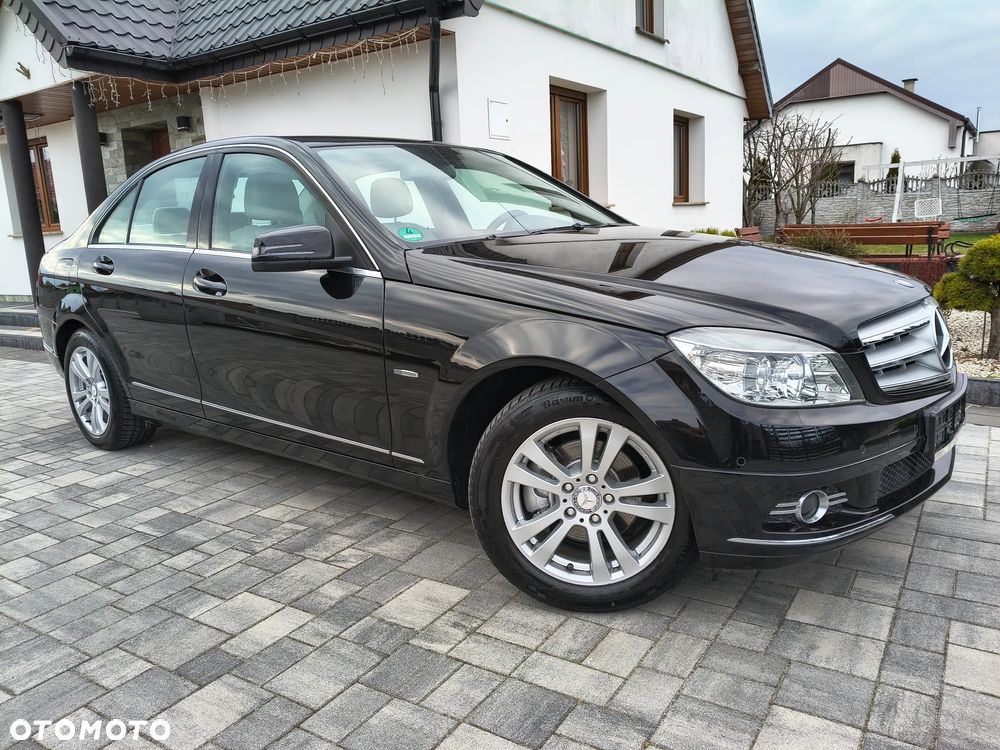 Mercedes-Benz Klasa C 180 Kompressor BlueEFFICIENCY Avantgarde - 22