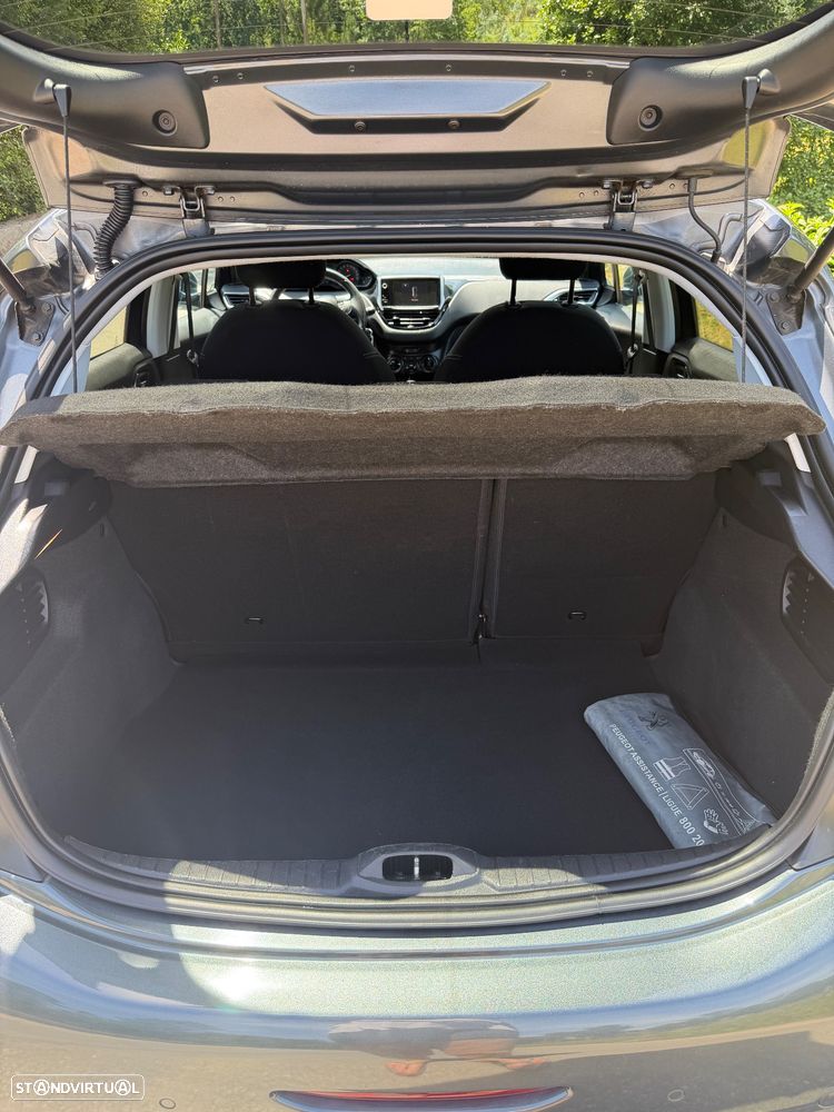 Peugeot 208 1.2 PureTech Style - 29