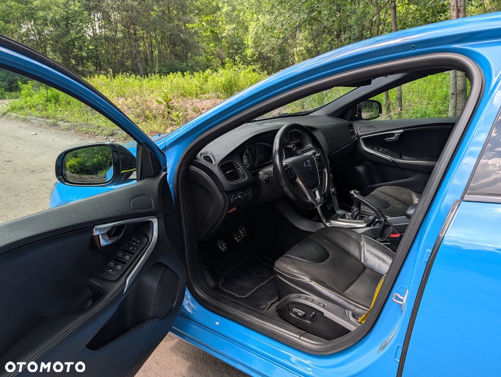 Volvo V40 D4 Drive-E R-Design Kinetic - 10