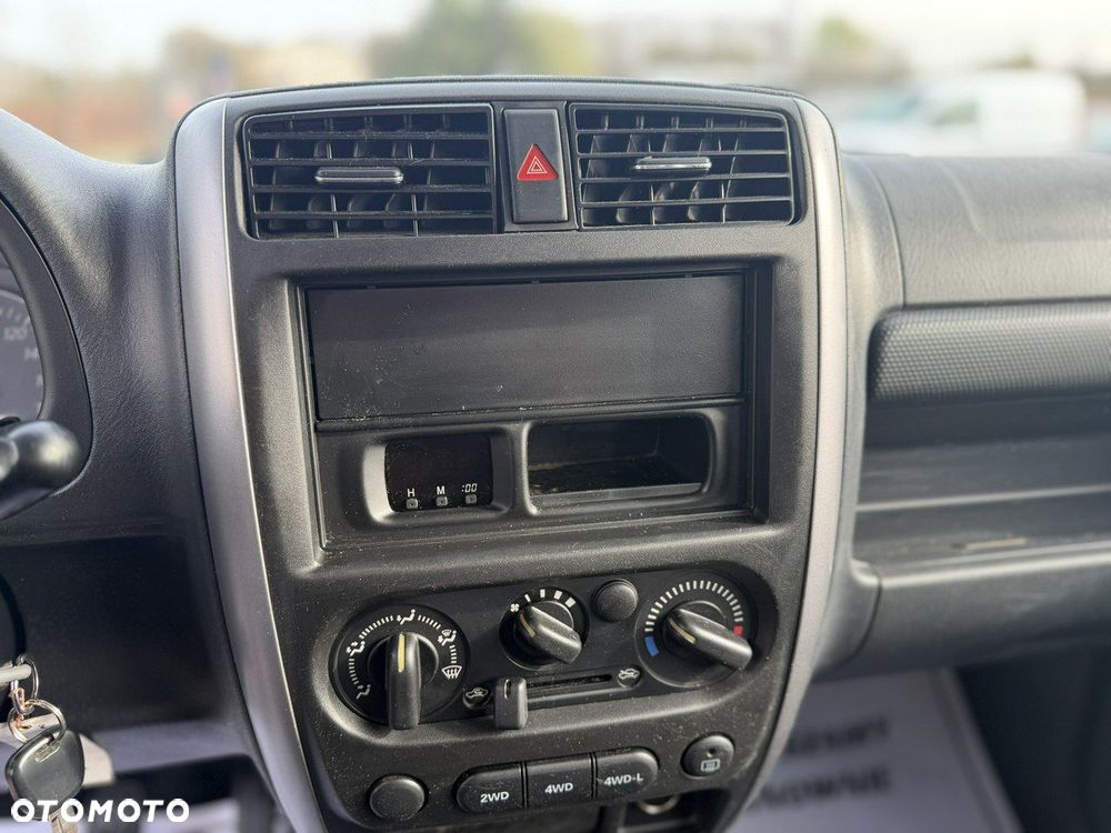 Suzuki Jimny Style Ranger - 17