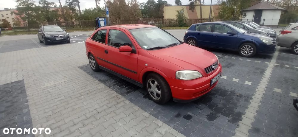 Opel Astra - 2