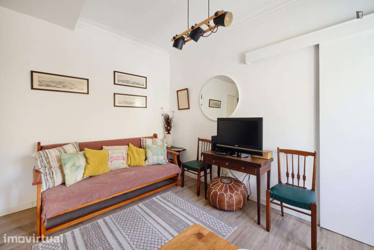 Apartamento com 1 quartos - localizado em Anjos Lisbon - Grande imagem: 4/20
