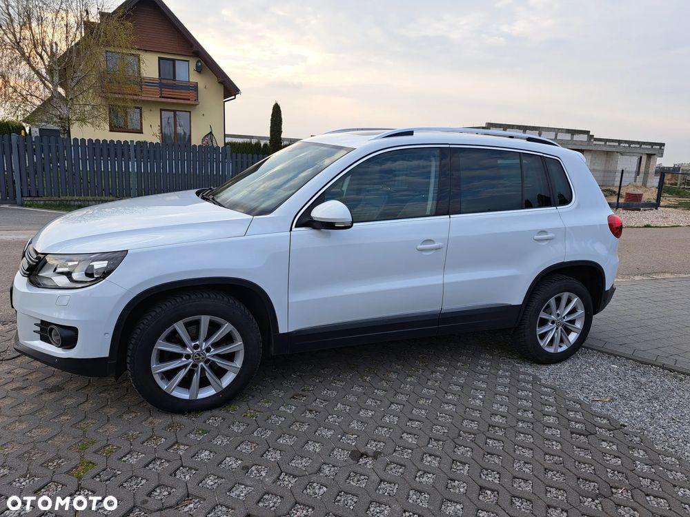 Volkswagen Tiguan 2.0 TDI SCR 4MOTION BlueMotion Technology DSG Sport & Style - 6