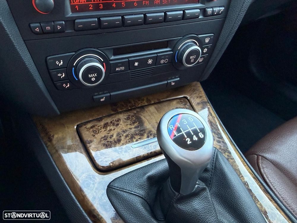 BMW 320 - 12
