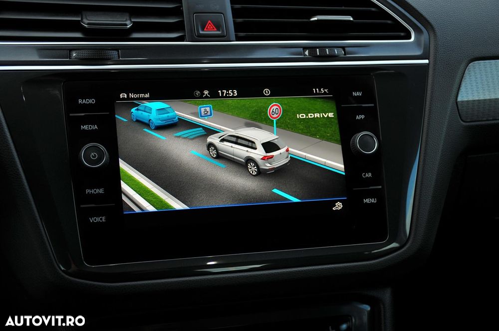 Volkswagen Tiguan 2.0 TDI SCR 4Motion DSG Highline - 13