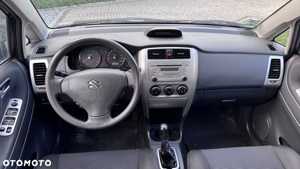 Suzuki Liana - 19